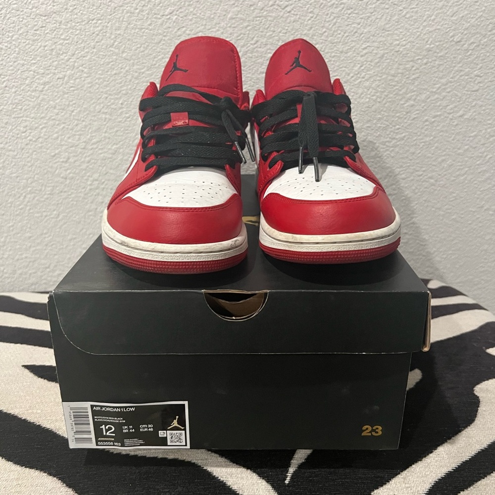 Air Jordan 1 Low tennis shoes